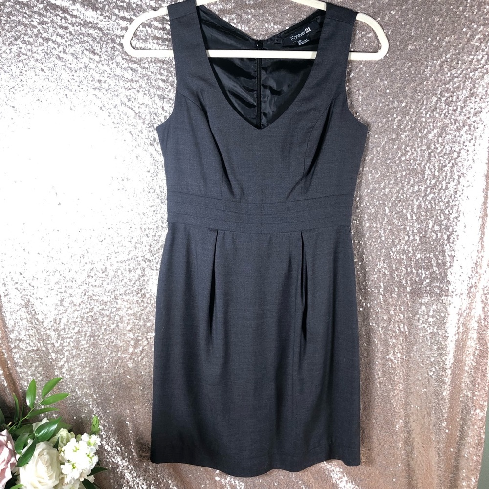 Grey dress